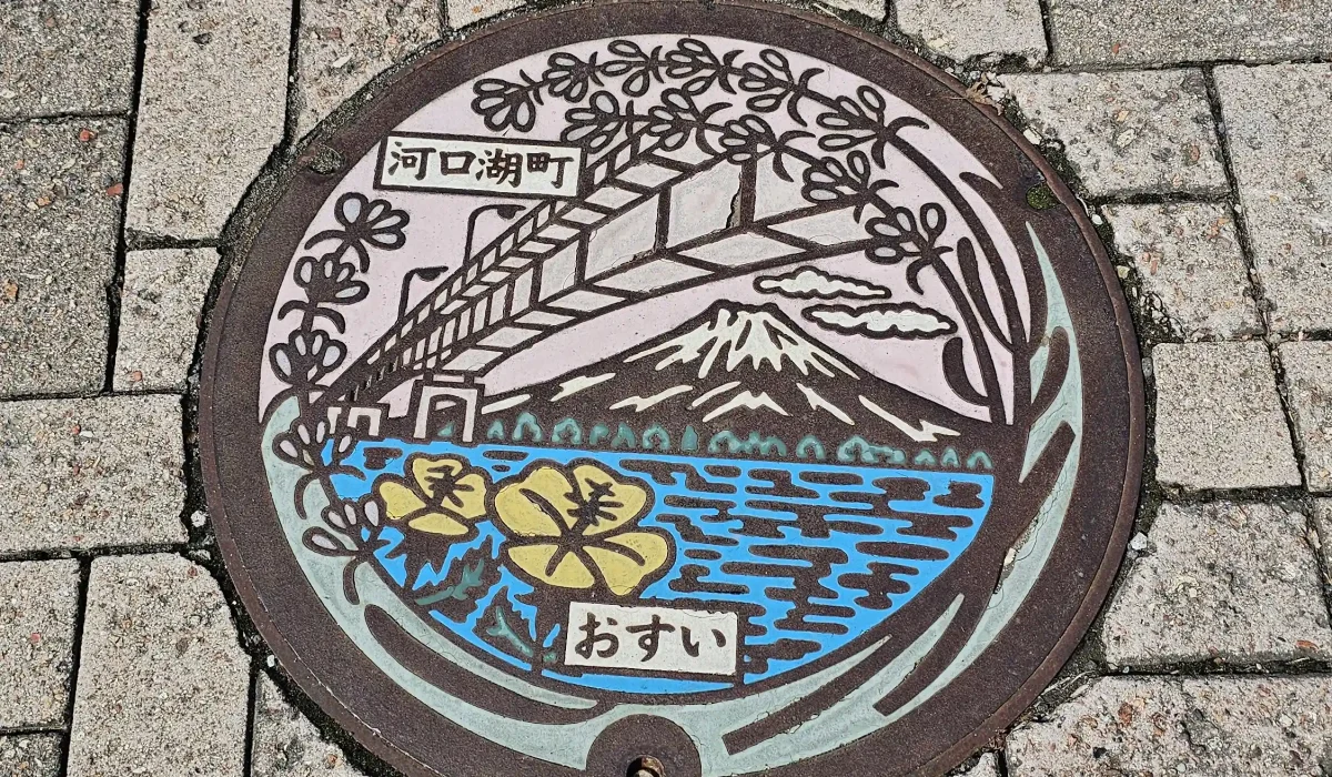 Lake Kawaguchi Maple Corridor Lake Kawaguchi Maple Corridor 10 1200x700