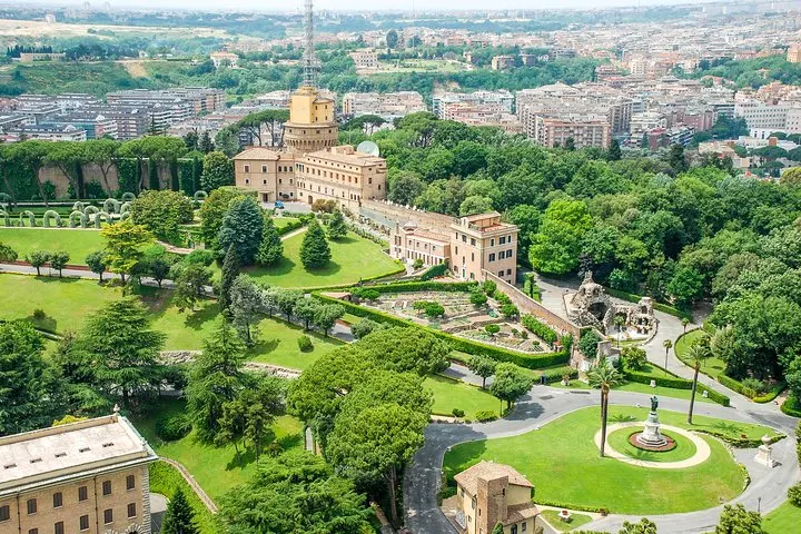 Read more about the article Vatican Gardens