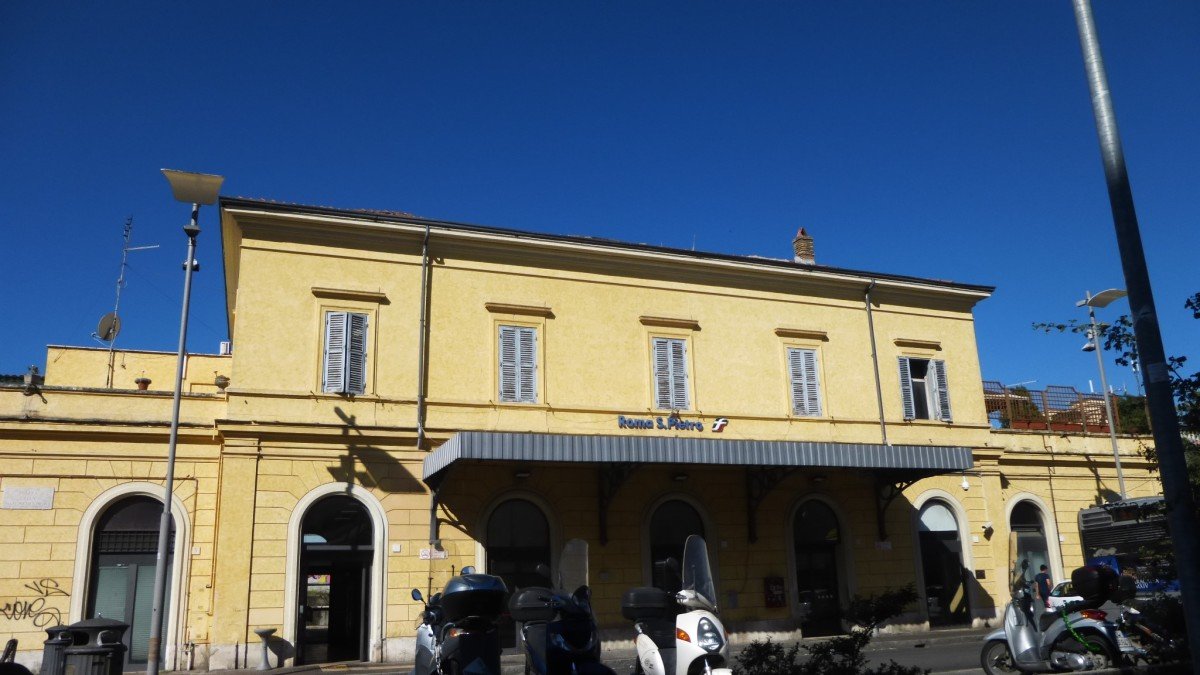 Read more about the article Roma San Pietro Railway Station