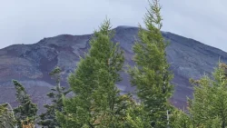 Mt. Fuji 5th Station Post Office Svg+xml,%3Csvg%20xmlns%3D%22http%3A%2F%2Fwww.w3