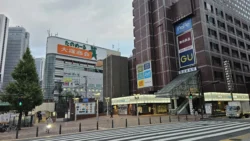 Shinjuku Prince Hotel Svg+xml,%3Csvg%20xmlns%3D%22http%3A%2F%2Fwww.w3