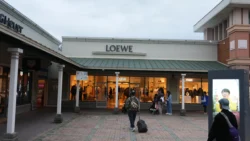 Gotemba Premium Outlets Svg+xml,%3Csvg%20xmlns%3D%22http%3A%2F%2Fwww.w3