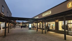 Gotemba Premium Outlets Svg+xml,%3Csvg%20xmlns%3D%22http%3A%2F%2Fwww.w3