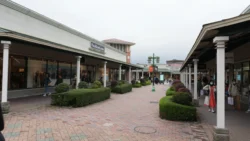 Gotemba Premium Outlets Svg+xml,%3Csvg%20xmlns%3D%22http%3A%2F%2Fwww.w3