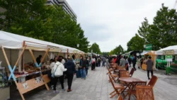 Tokyo Imperial Palace Svg+xml,%3Csvg%20xmlns%3D%22http%3A%2F%2Fwww.w3