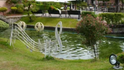 Lake Kawaguchiko Music and Forest Museum Svg+xml,%3Csvg%20xmlns%3D%22http%3A%2F%2Fwww.w3