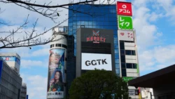 Magnet by Shibuya 109 Svg+xml,%3Csvg%20xmlns%3D%22http%3A%2F%2Fwww.w3