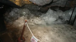 Narusawa Ice Cave Svg+xml,%3Csvg%20xmlns%3D%22http%3A%2F%2Fwww.w3