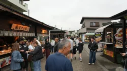 Oshino Hakkai Svg+xml,%3Csvg%20xmlns%3D%22http%3A%2F%2Fwww.w3