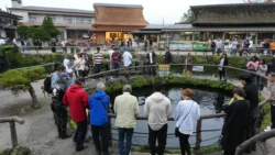 Oshino Hakkai Svg+xml,%3Csvg%20xmlns%3D%22http%3A%2F%2Fwww.w3