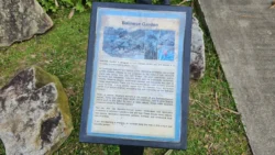 HortPark Svg+xml,%3Csvg%20xmlns%3D%22http%3A%2F%2Fwww.w3