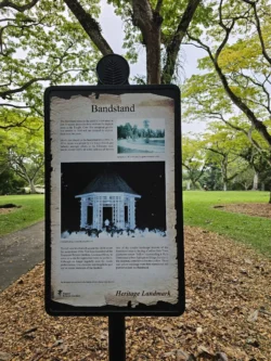 Singapore Botanic Gardens Svg+xml,%3Csvg%20xmlns%3D%22http%3A%2F%2Fwww.w3