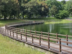 Bedok Reservoir Park Svg+xml,%3Csvg%20xmlns%3D%22http%3A%2F%2Fwww.w3