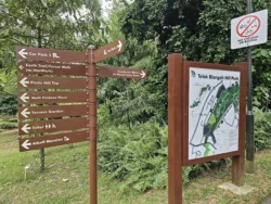 Henderson Waves Svg+xml,%3Csvg%20xmlns%3D%22http%3A%2F%2Fwww.w3