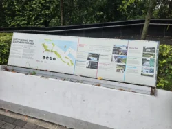 Henderson Waves Svg+xml,%3Csvg%20xmlns%3D%22http%3A%2F%2Fwww.w3