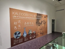 Kaleidoscope in Clay Svg+xml,%3Csvg%20xmlns%3D%22http%3A%2F%2Fwww.w3