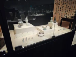 Kaleidoscope in Clay Svg+xml,%3Csvg%20xmlns%3D%22http%3A%2F%2Fwww.w3