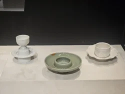 Kaleidoscope in Clay Svg+xml,%3Csvg%20xmlns%3D%22http%3A%2F%2Fwww.w3