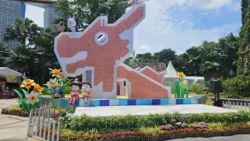 Mid-Autumn Festival 2024 Svg+xml,%3Csvg%20xmlns%3D%22http%3A%2F%2Fwww.w3