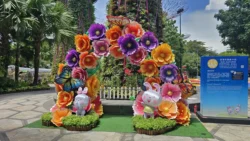 Mid-Autumn Festival 2024 Svg+xml,%3Csvg%20xmlns%3D%22http%3A%2F%2Fwww.w3