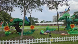 Mid-Autumn Festival 2024 Svg+xml,%3Csvg%20xmlns%3D%22http%3A%2F%2Fwww.w3