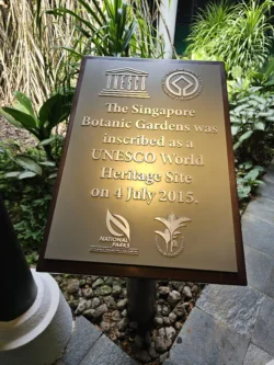 Singapore Botanic Gardens Svg+xml,%3Csvg%20xmlns%3D%22http%3A%2F%2Fwww.w3