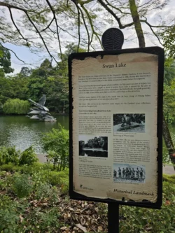 Singapore Botanic Gardens Svg+xml,%3Csvg%20xmlns%3D%22http%3A%2F%2Fwww.w3