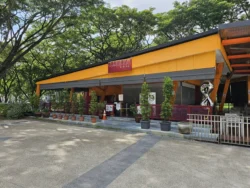 Bedok Reservoir Park Svg+xml,%3Csvg%20xmlns%3D%22http%3A%2F%2Fwww.w3