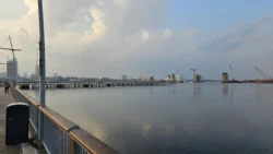 Woodlands Waterfront Park Svg+xml,%3Csvg%20xmlns%3D%22http%3A%2F%2Fwww.w3