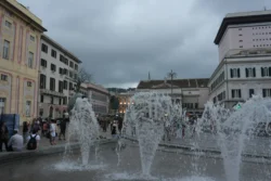 piazza de ferrari dslr (5)