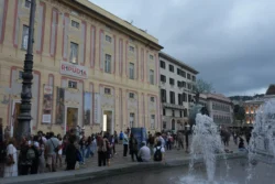 piazza de ferrari dslr (6)