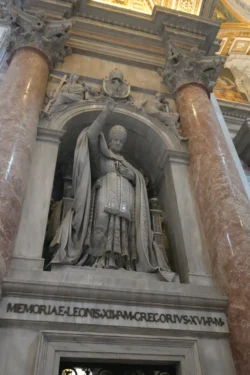 Saint Peter’s Basilica saint peters basilica dslr (83)