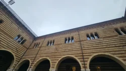 Verona torre dei lamberti (18)