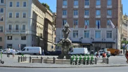 fontana del tritone (8)