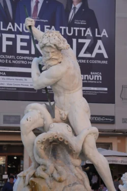 Fountain of Neptune fountain of neptune dslr (15)