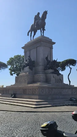 giuseppe garibaldi monument (2)