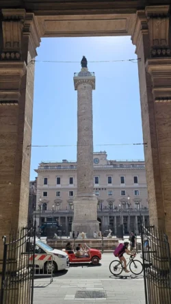Column of Marcus Aurelius la colonna di marco aurelio (14)